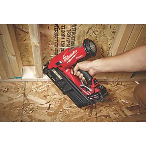 Milwaukee M18FFN-0C 3.3mm 18V Li-Ion RedLithium Brushless First Fix Cordless Nail Gun - Bare - Image 4